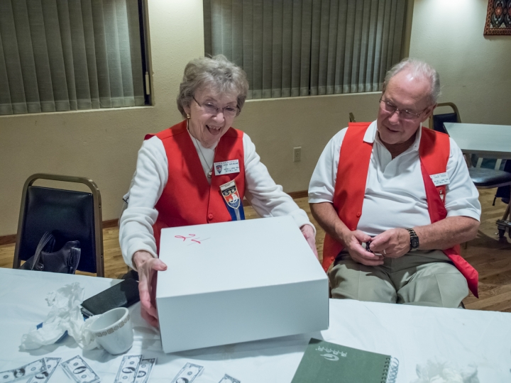 Bothell Oct 2012-87.jpg - Parcel Post Auction